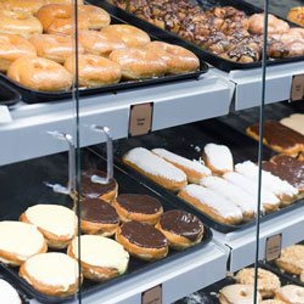 Doughnut Display Case