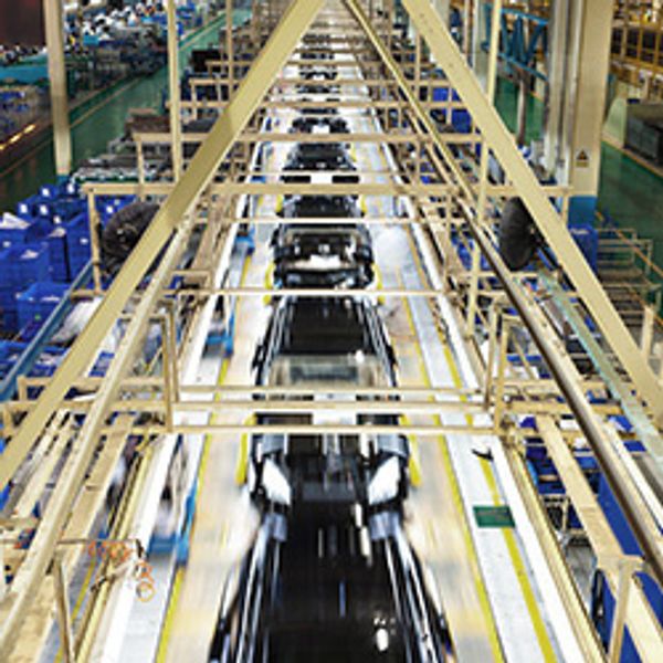 Use Data to Keep Automotive Production Lines Moving