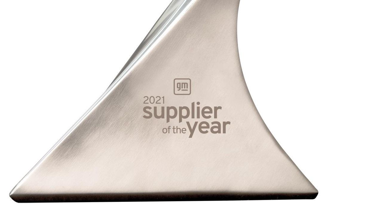 Penske Logistics’ work in the automotive sector has been recognized by long-time customer General Motors, with a pair of 2021 Supplier of the Year awards, at GM’s recent Phoenix awards ceremony.