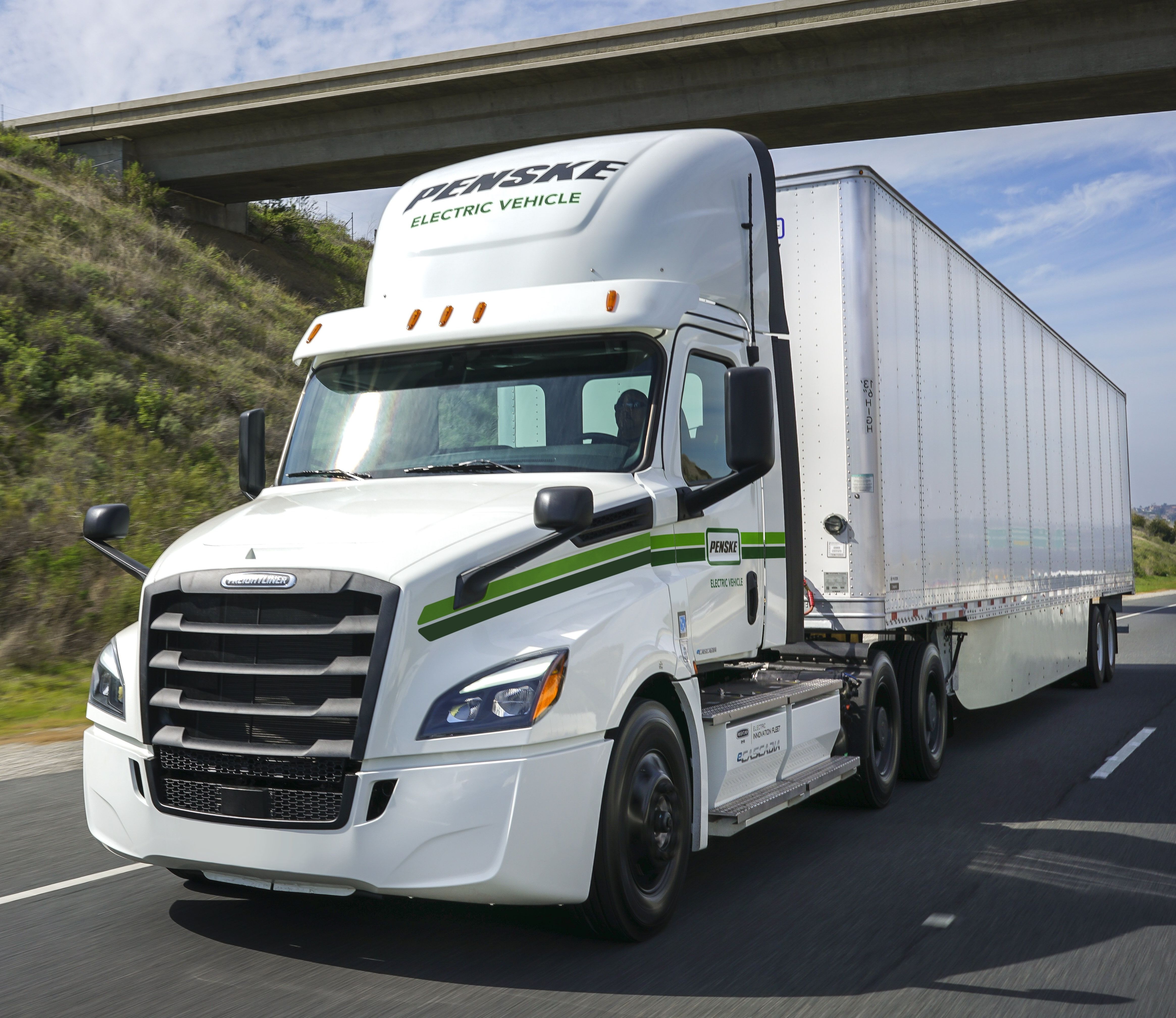 In the fourth annual State of Sustainable Fleets Market Brief, commercial transportation fleets continue to report a resounding trend — their use of clean fuels and advanced vehicle technologies is rapidly accelerating.