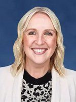 headshot of Tracy Urbanski