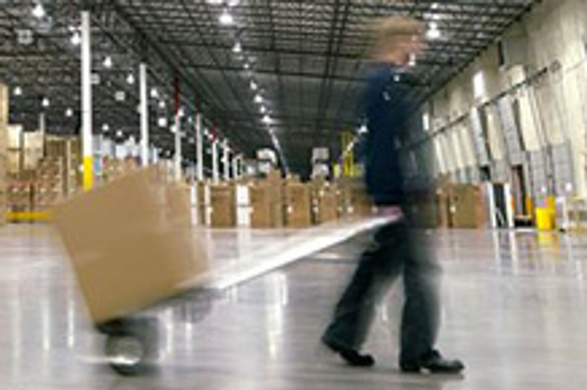 Premium Automaker Recognizes Penske-Supported Regional Distribution Centers