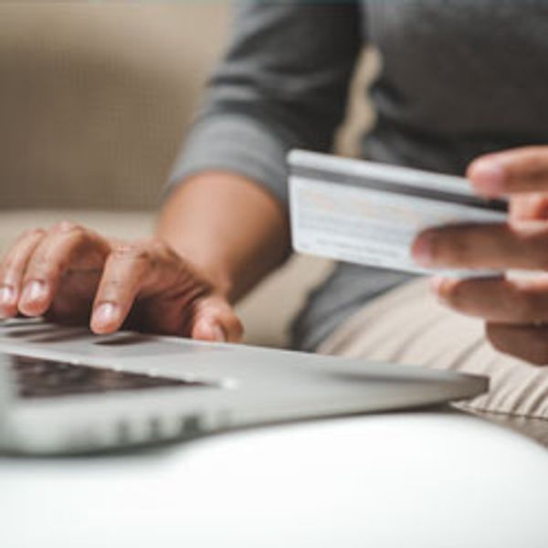 Shopping online with credit card